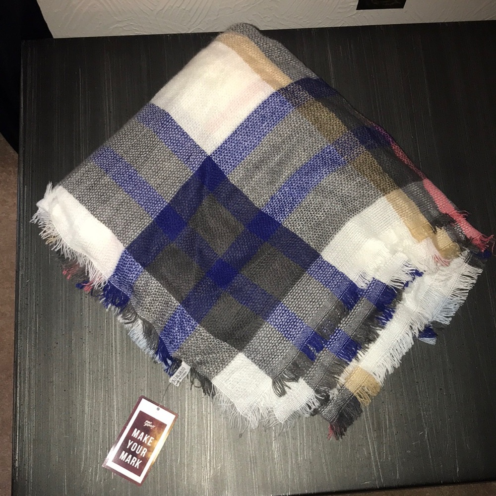 Blanket scarf